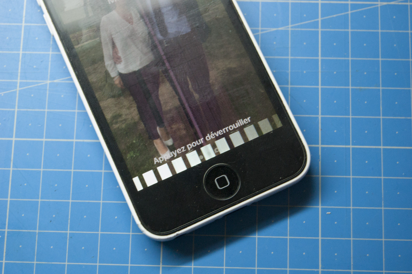 Démontage iPhone 5c - étape 2