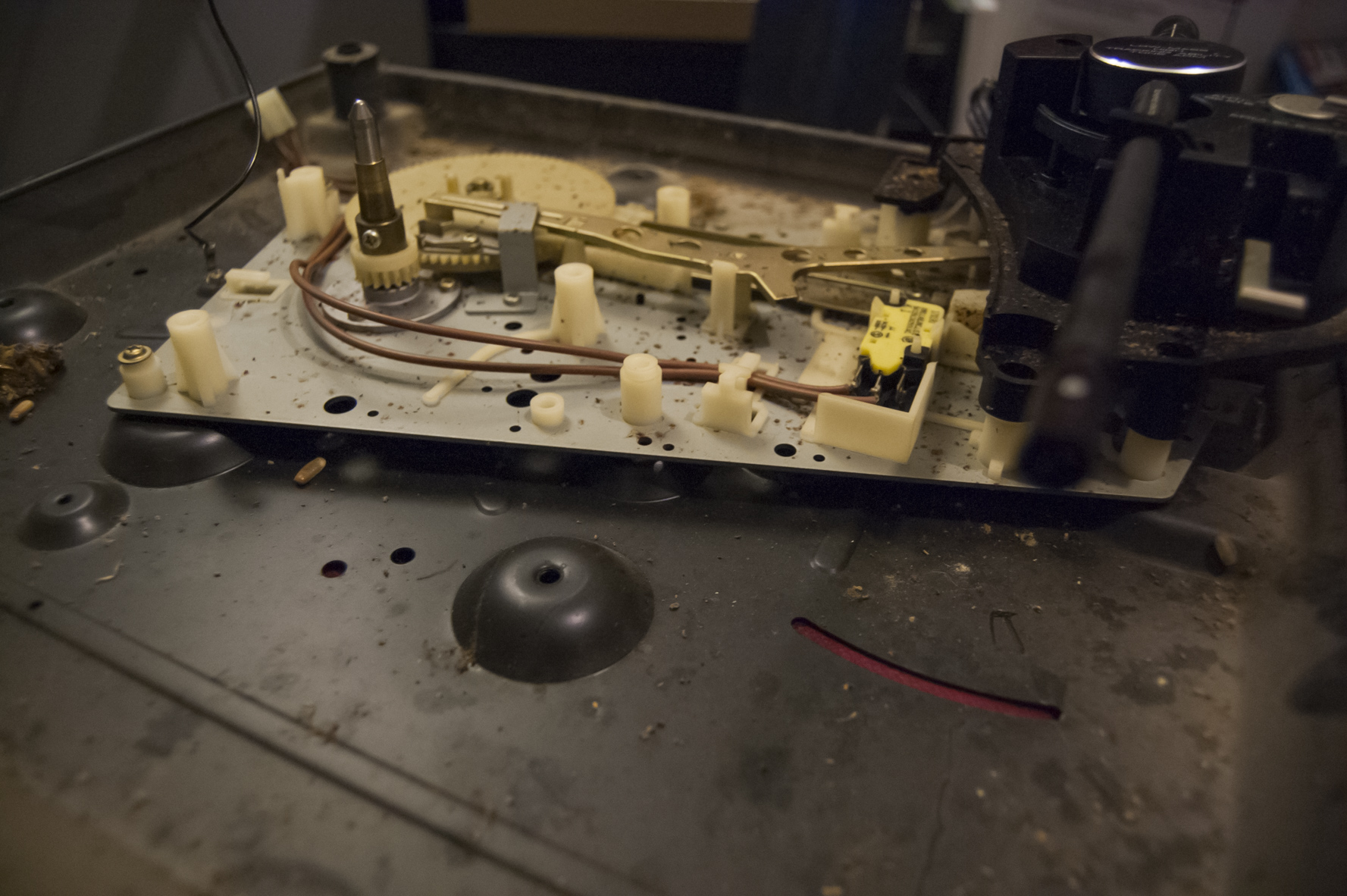 Platine Pioneer PL-2 à l'ouverture - vue générale